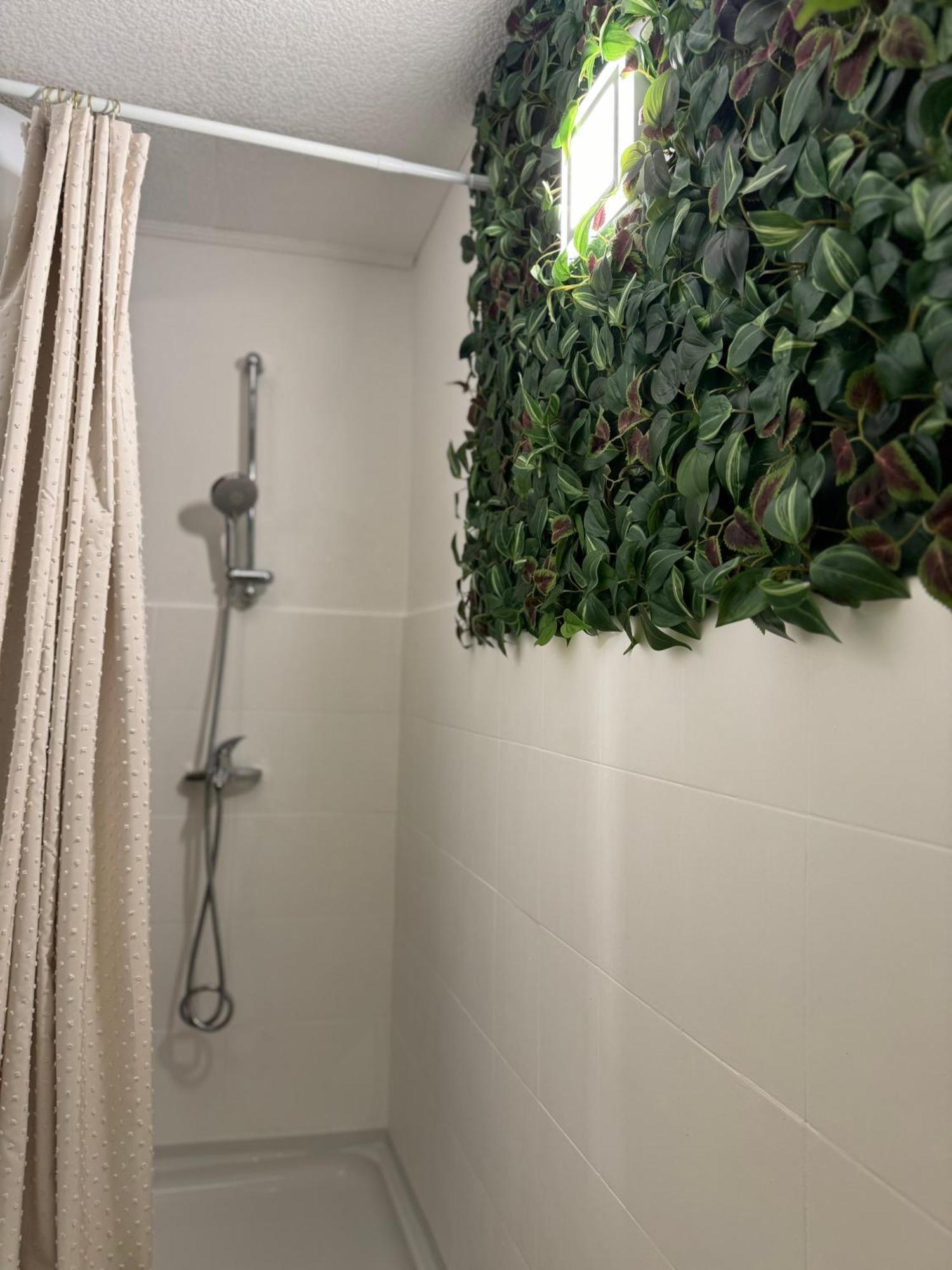 רוביני Oh La La Apartment Old Town מראה חיצוני תמונה